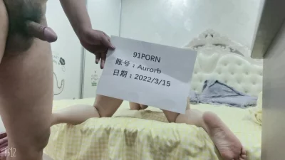 后入老婆，射在大屁股上