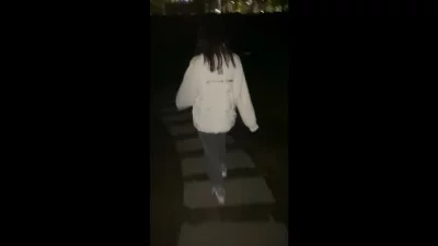 少妇偷情车里搞完楼道继续搞！！